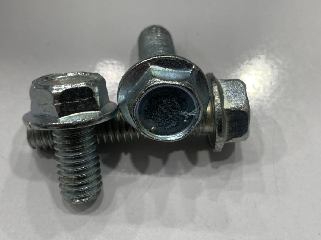 پیچ واشردار گالوانیزه M6*40 آچار 8