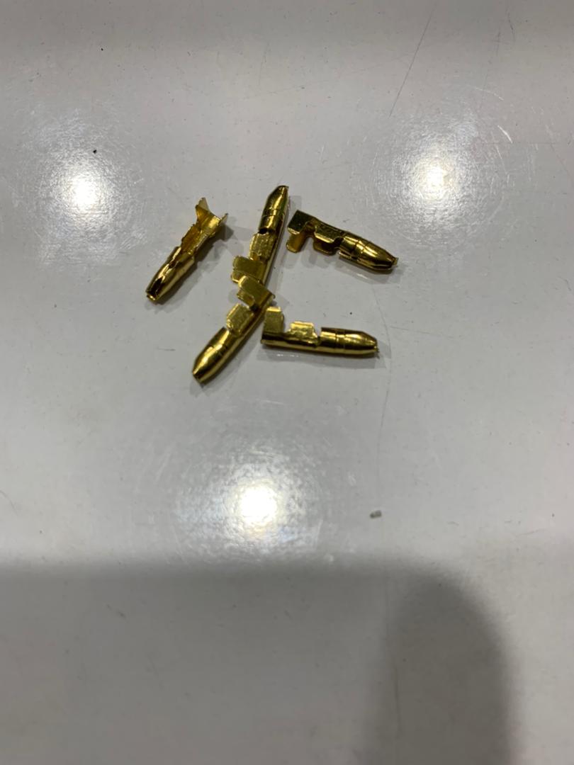 سر سیم نری گرد 